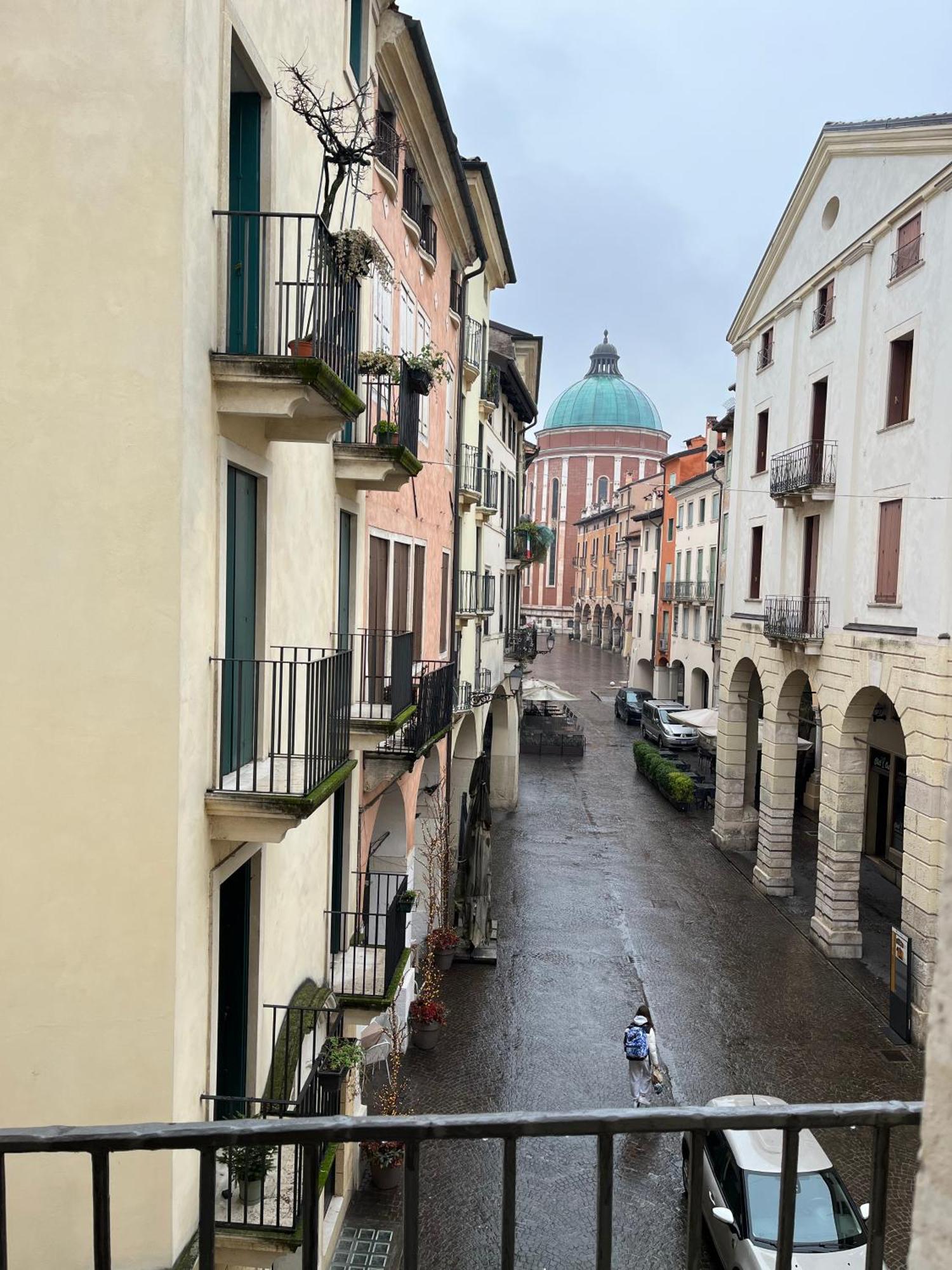 Il Campanile Apartment Vicenza Exterior photo